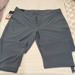 Eddie Bauer Women's Gray Cropped pants